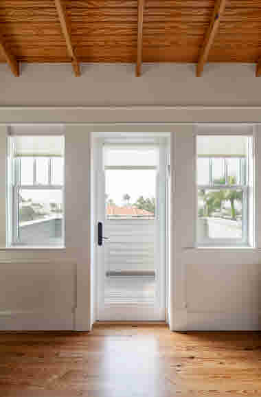 FlexStyle Recharge Motorized Window Shades